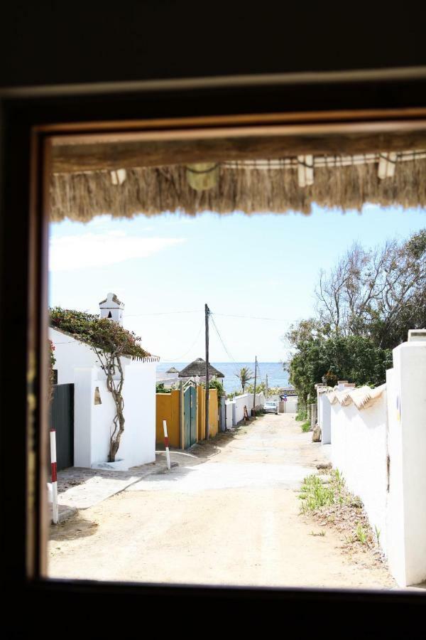 Affittacamere Casas La Pequena Lulu Los Canos De Meca Esterno foto